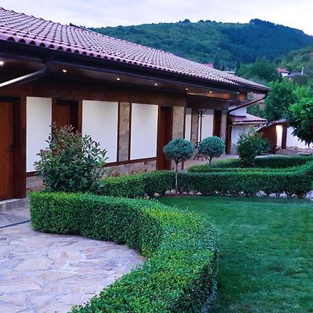 Guest House Beroe Stara Zagora Exteriör bild