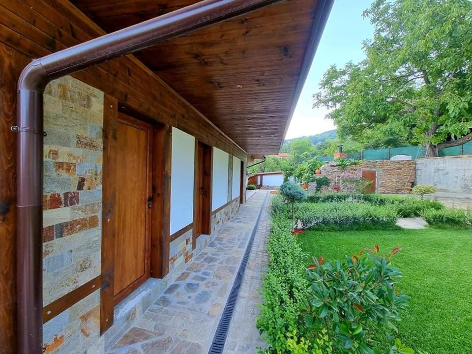 Guest House Beroe Stara Zagora Exteriör bild